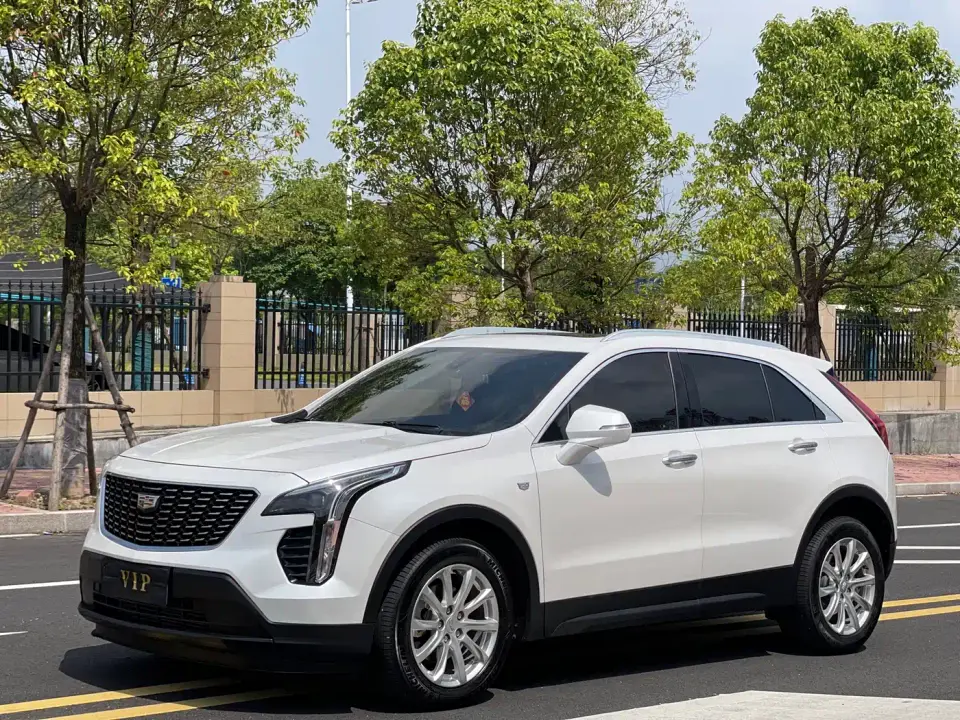 Cadillac XT4 Model 28T 2WD Technology 2019