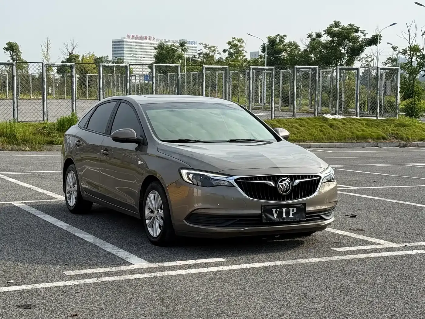 Buick Excelle Facelift Exemplar 1.5L Auto Elite 2021 — фото 3