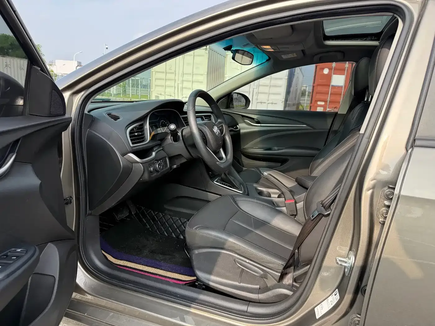 Buick Excelle Facelift Exemplar 1.5L Auto Elite 2021 — фото 5