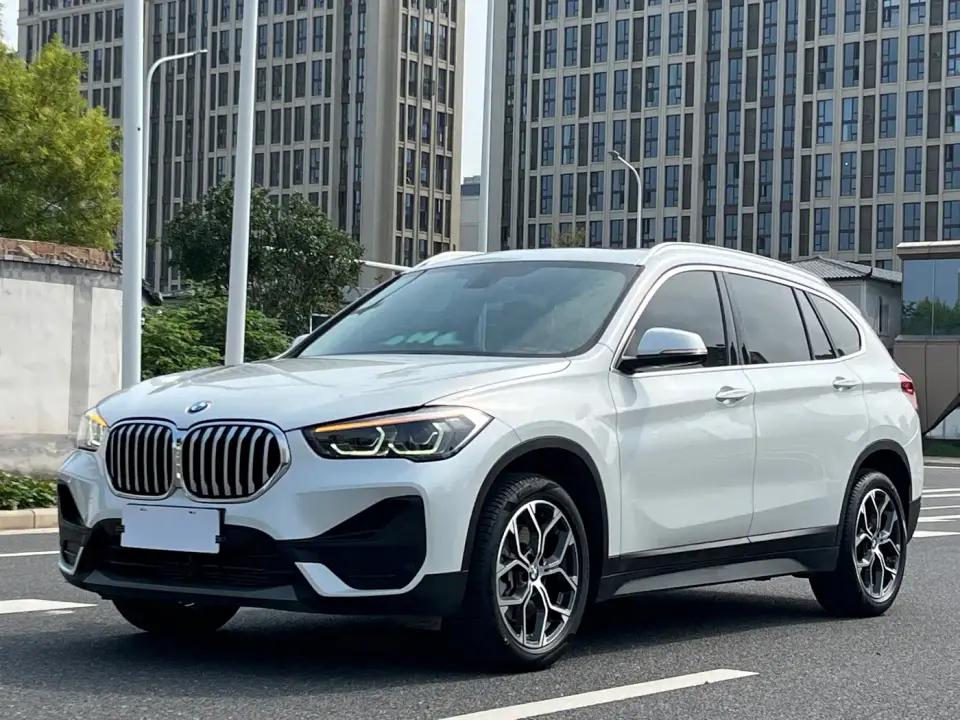 BMW X1 sDrive25Li Leading 2023