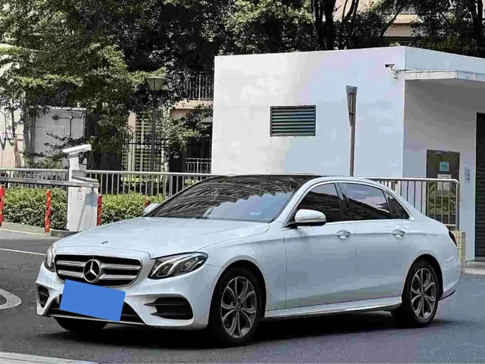 Mercedes-Benz E-Class E 300 L Luxury Model 2020