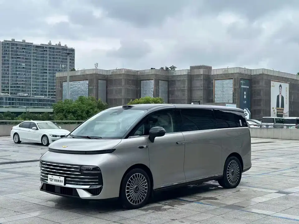 Geely Galaxy Galaxy V900 Model Year Base Version 6-Seater 2026