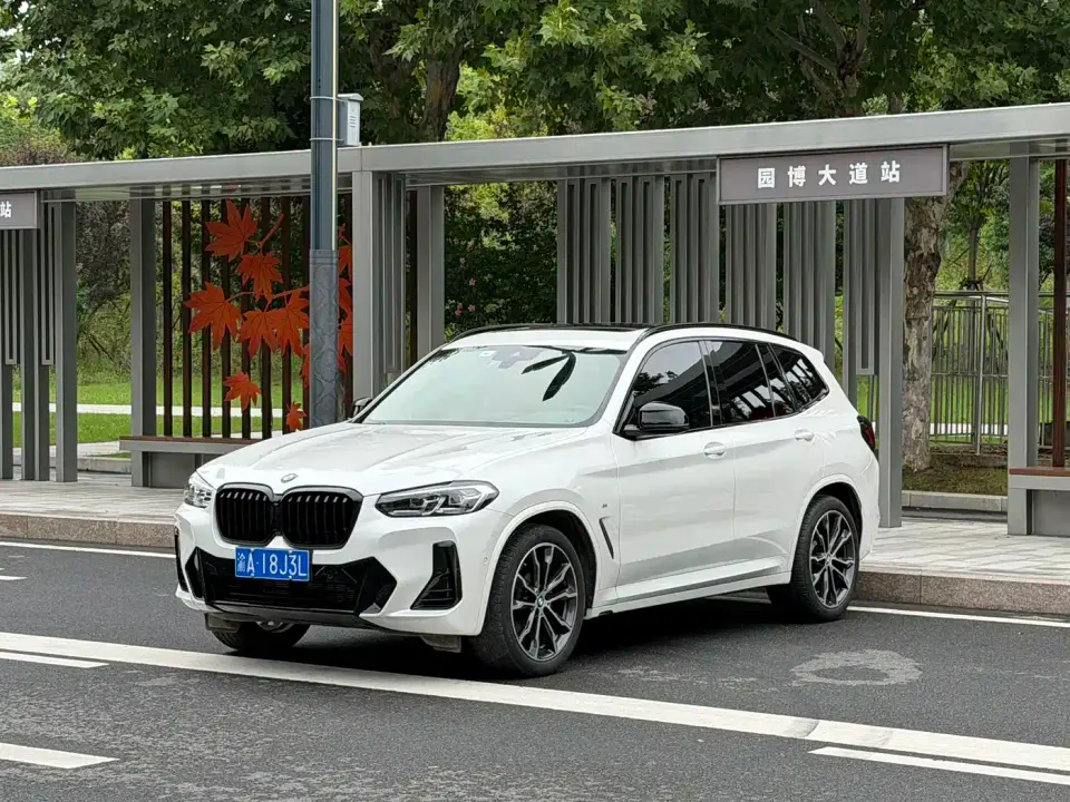 BMW X3 xDrive30i Leading M Night Package 2022