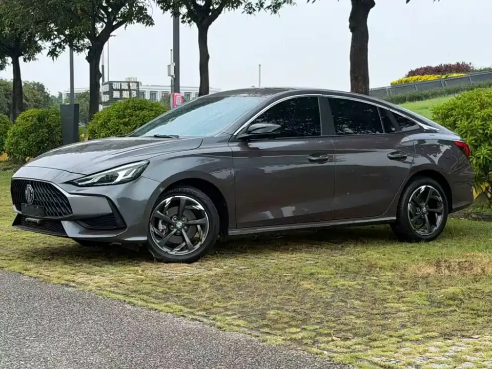 MG MG5 300TGI DCT Premium Edition 2023