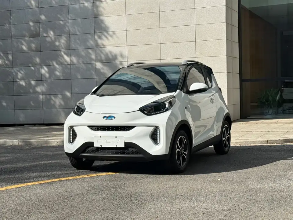 QQ New Energy Little Ant Model 200K Ant Fans Edition Vitality Version NCM 408km 2021