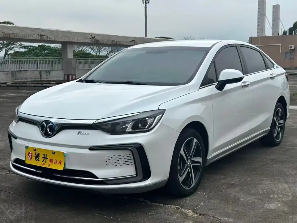 BAIC Beijing EU5 R500 Smart Wind Edition 2019