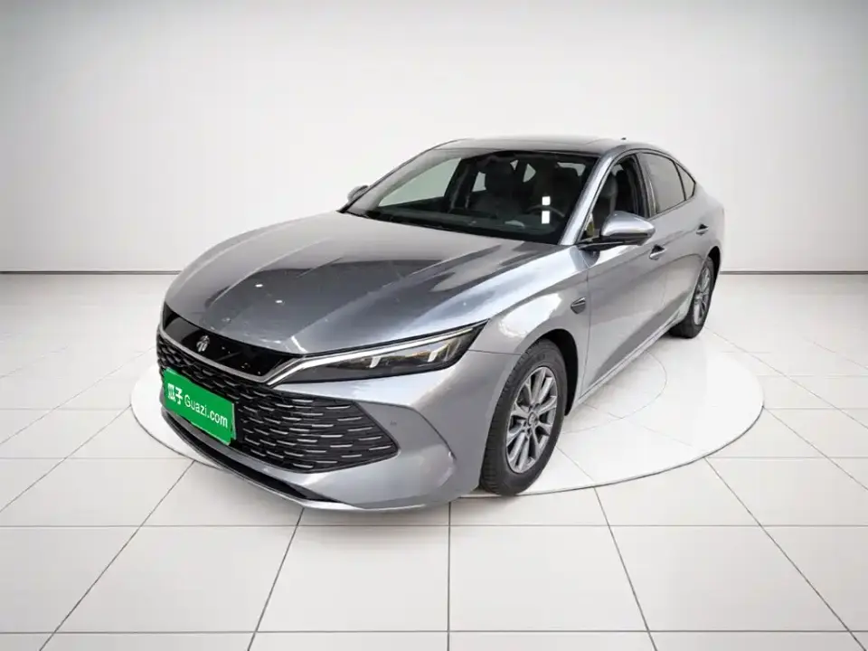 BYD Qin L DM-i Smart Drive Edition 80KM Leading 2025