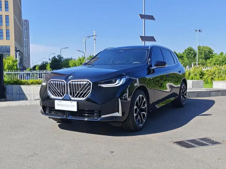 BMW X3 xDrive30L Leading M Sport Package 2025