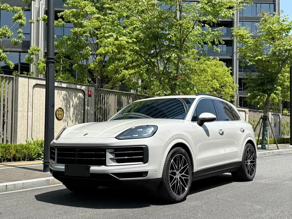 Porsche Cayenne Cayenne 3.0T 2025