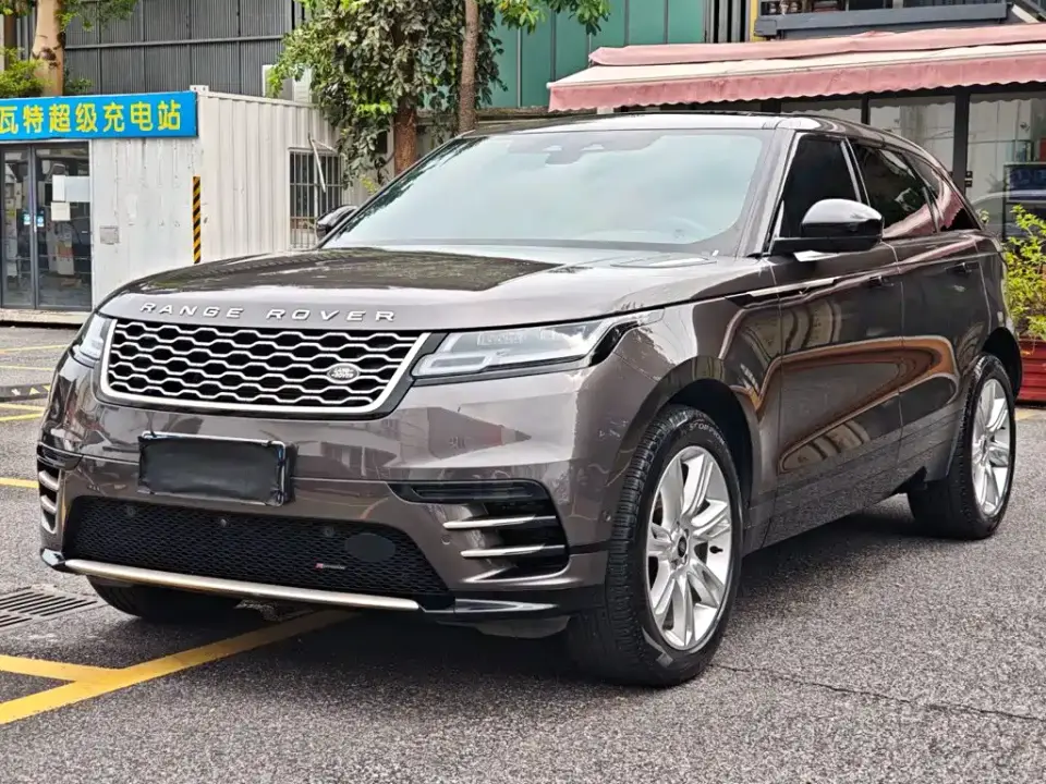 Land Rover Range Rover Velar 250PS Golden Collector's Edition 2023