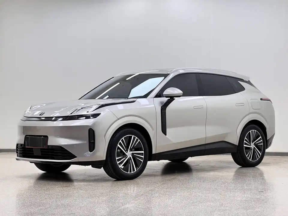 Lynk & Co 08 EM-P 120km Long Range Halo 2024