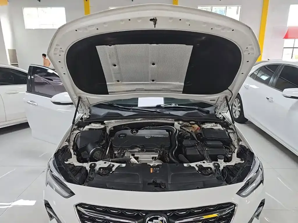 Buick Regal 552T Elite 2022 — фото 20