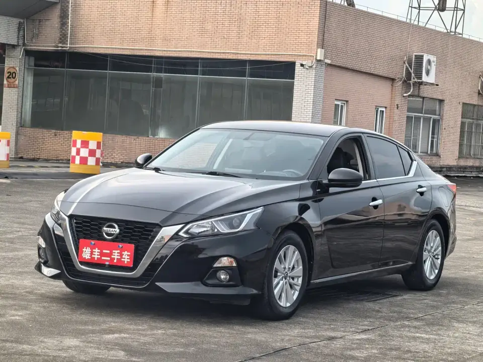 Nissan Teana 2.0L XE Fashion 2022