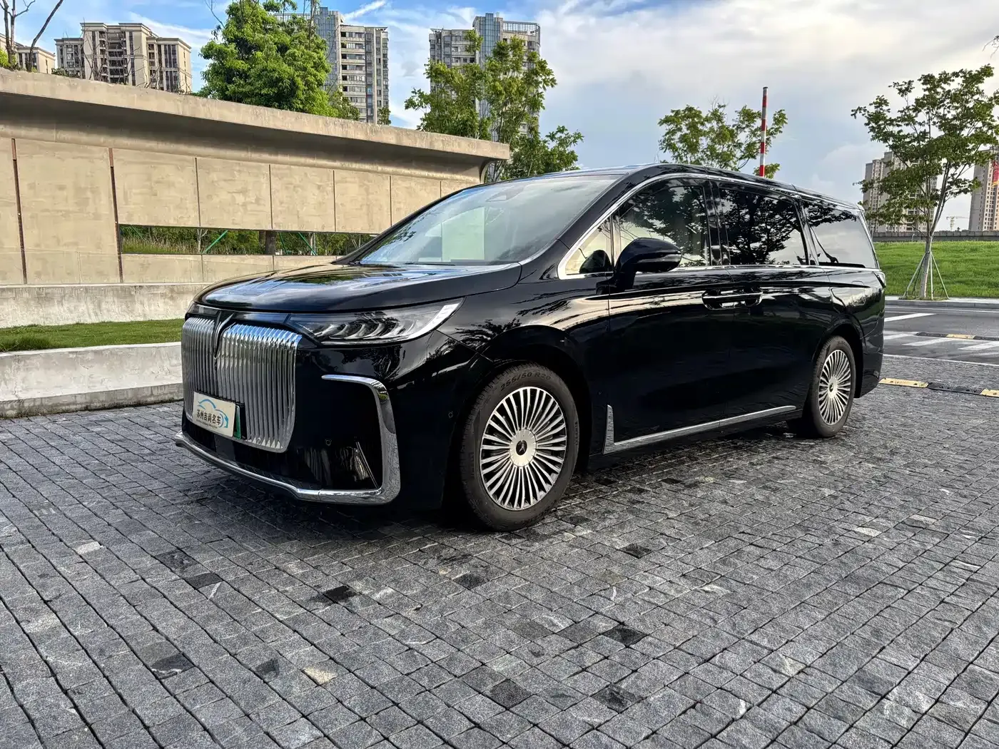 Voyah Auto Voyah Dreamer PHEV AWD Excellent Kunpeng Edition 2026