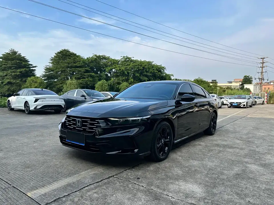 Honda Accord 260TURBO Luxury Edition 2025