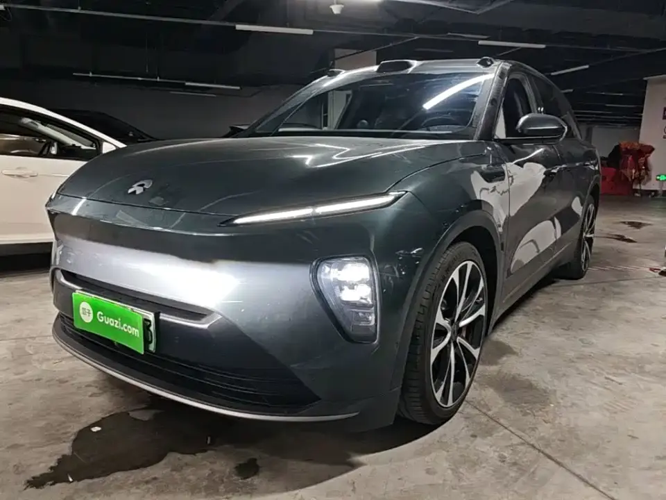 NIO ES8 100kWh Signature Edition 2023