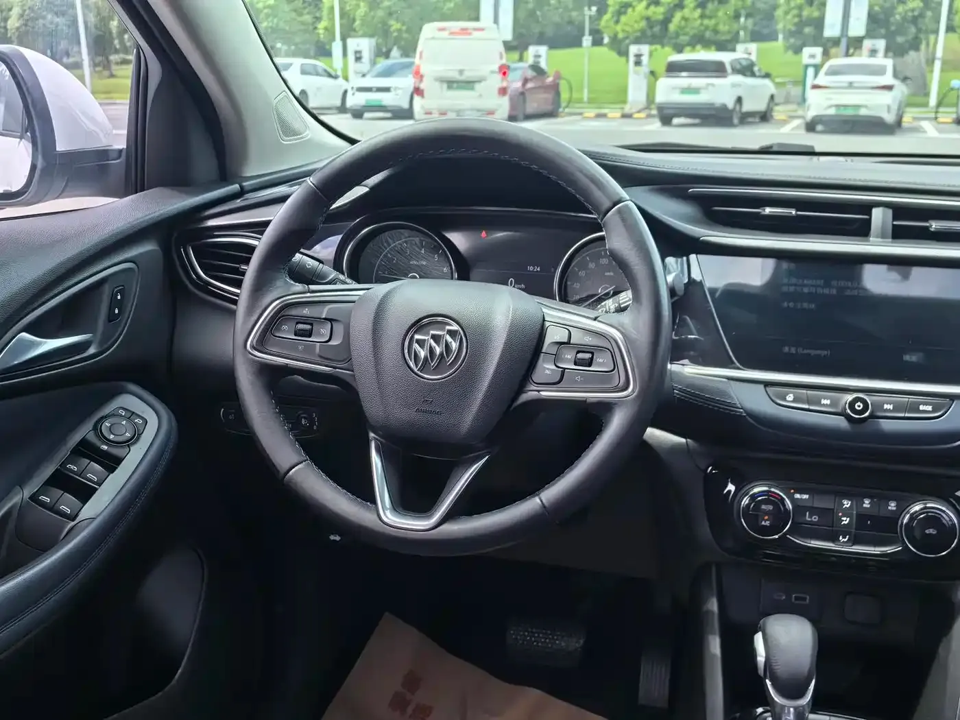 Buick Encore GX 20T CVT 2WD Luxury Model 2021 — фото 3