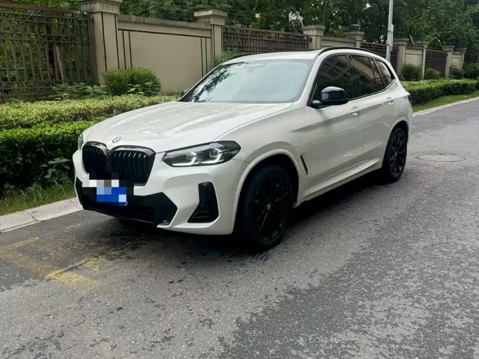 BMW X3 xDrive30i Premium M Night Package 2022