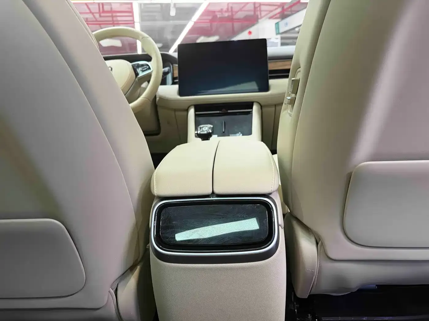 AITO Wenjie AITO M7 1.5T RWD Plus 5-Seater 2023 — фото 9