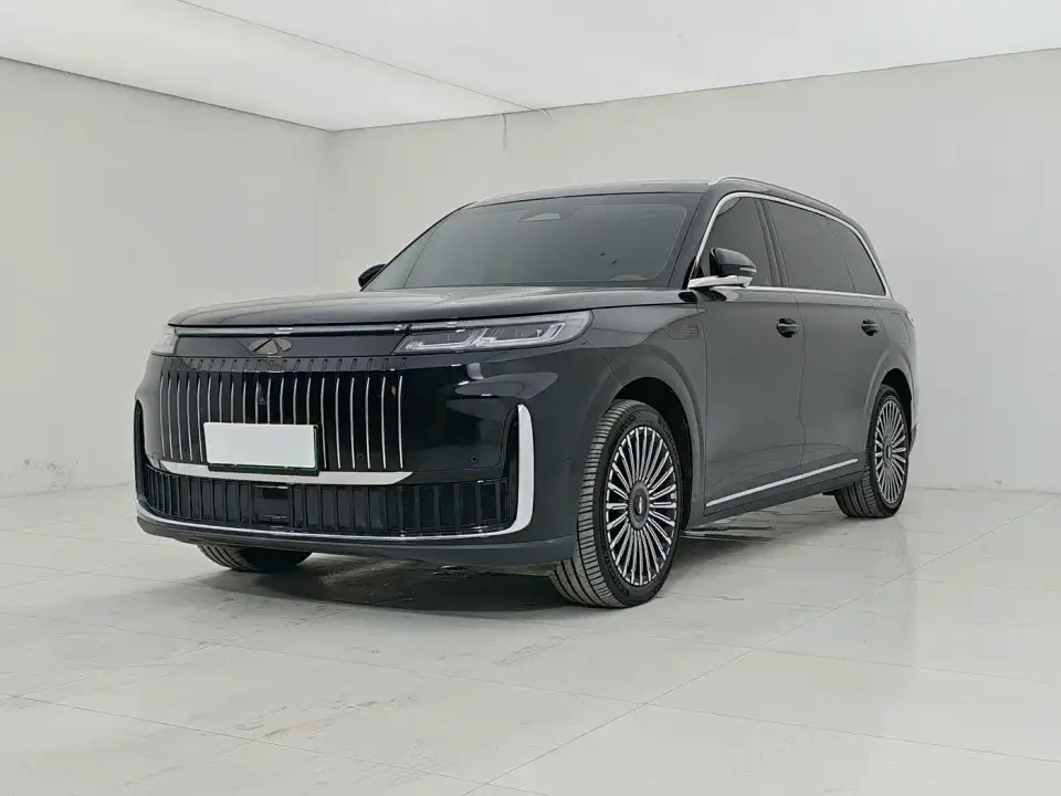 Chery Fengyun Fengyun T11 220 AWD Dual IMAX Theater Edition 2025