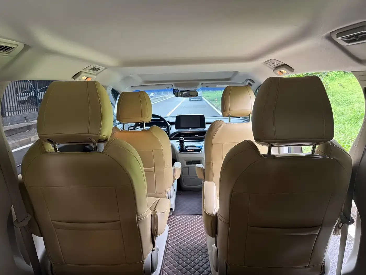 Buick GL8 Land Business Class 652T Comfort 2021 — фото 16