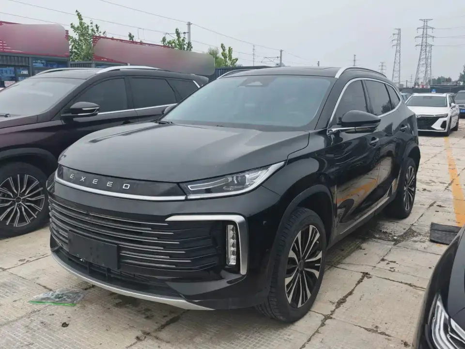 Exeed Lingyun 300T 2WD Starlight Edition 2024