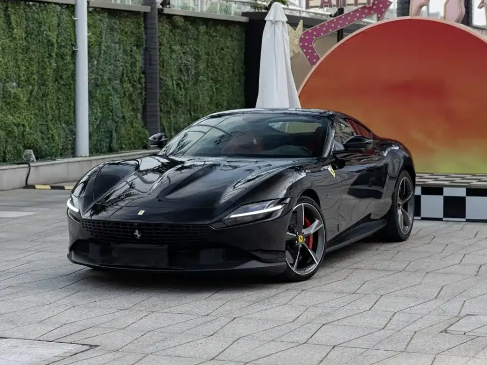 Ferrari Roma 3.9T V8 2021