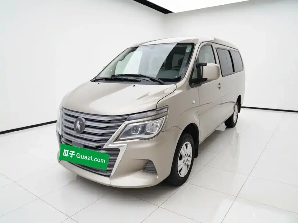 Dongfeng Fengxing Lingzhi M5L 1.6L Base Model 5-Seater 2025