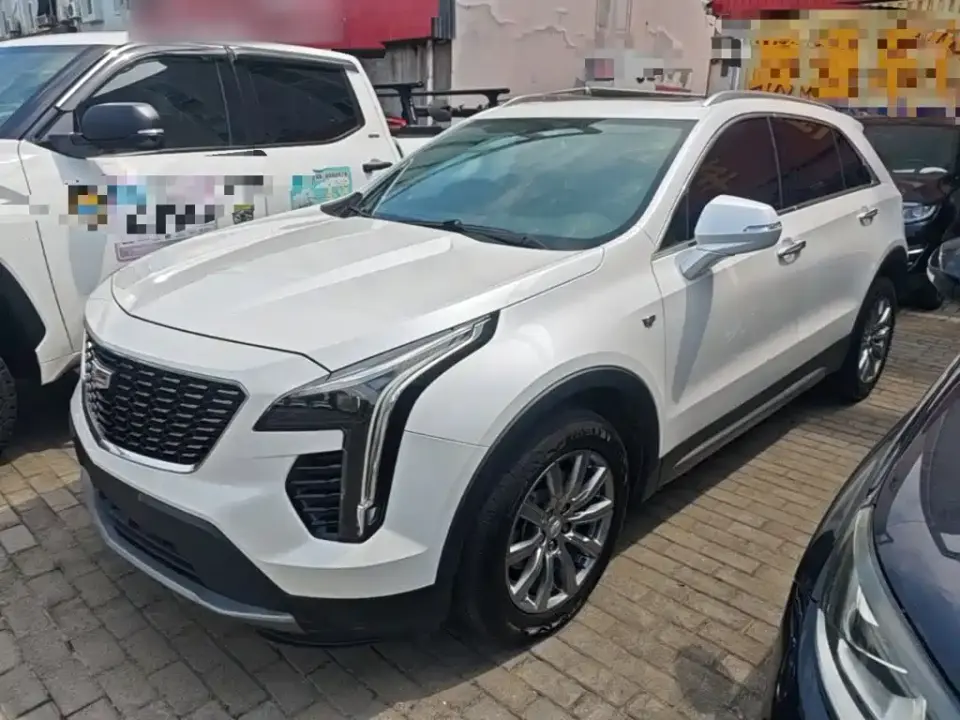 Cadillac XT4 28T FWD Premium Edition 2021