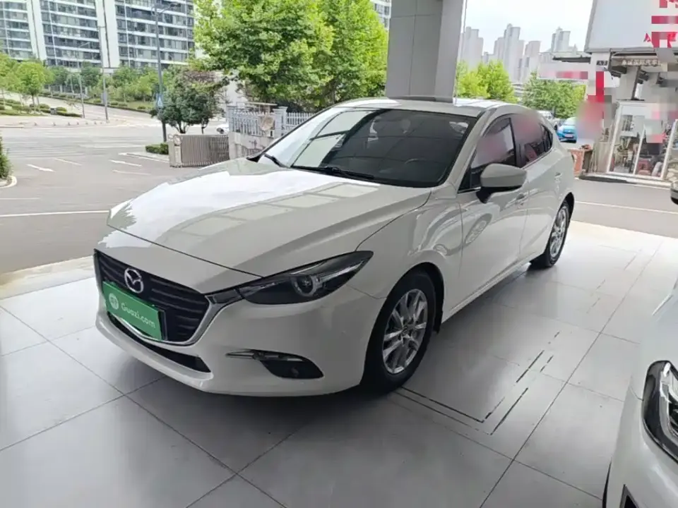 Mazda Mazda3 Axela Cloud Control Edition Hatchback 1.5L Auto Luxury China V 2019