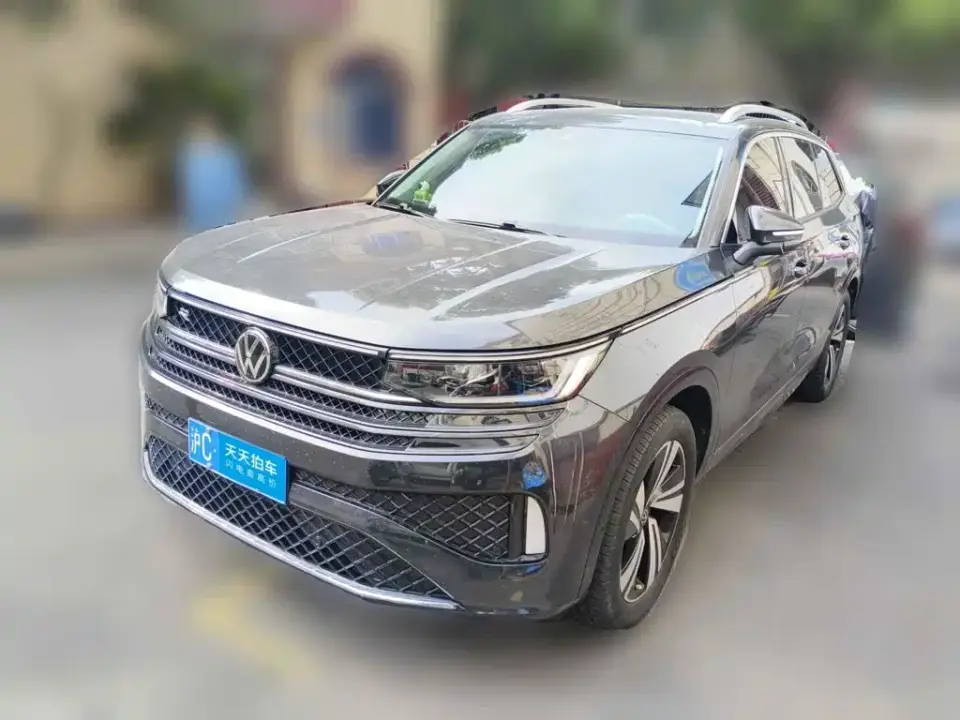 Volkswagen Talagon 380TSI 4WD R-Line Touring Edition 2023