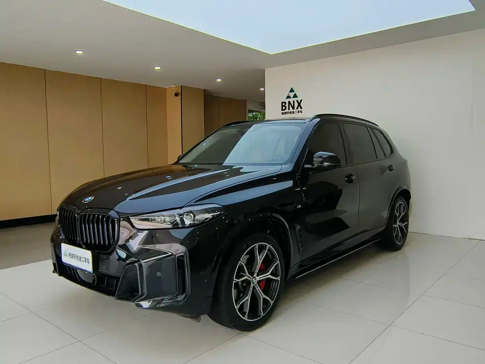 BMW X5 xDrive 30Li Premium M Sport Black Night Package 2024