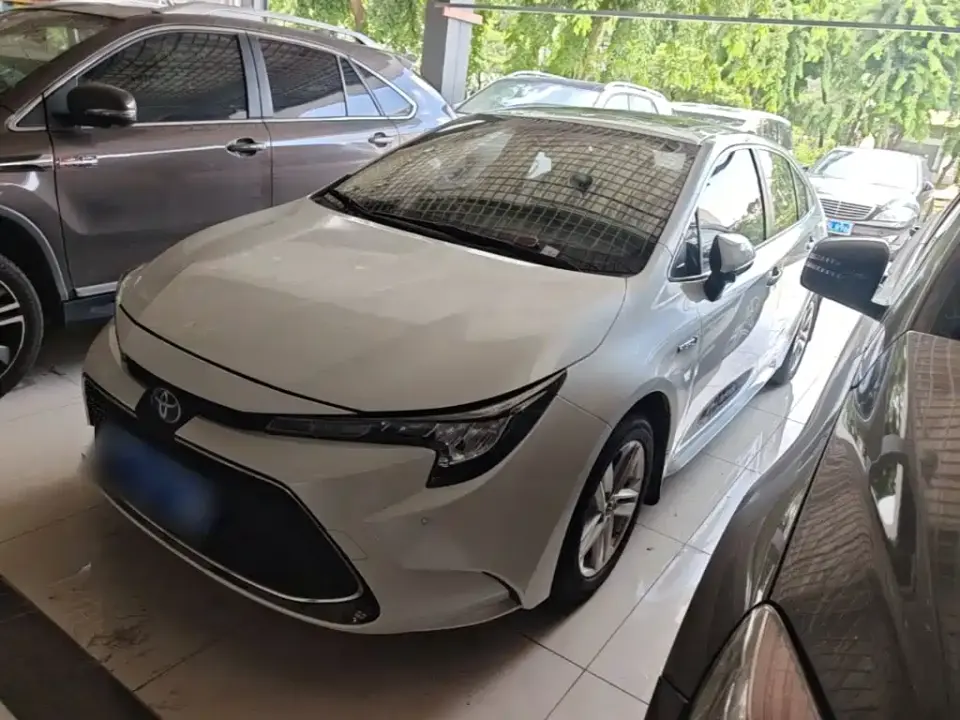Toyota Levin Dual Engine 1.8H E-CVT Luxury Edition 2021
