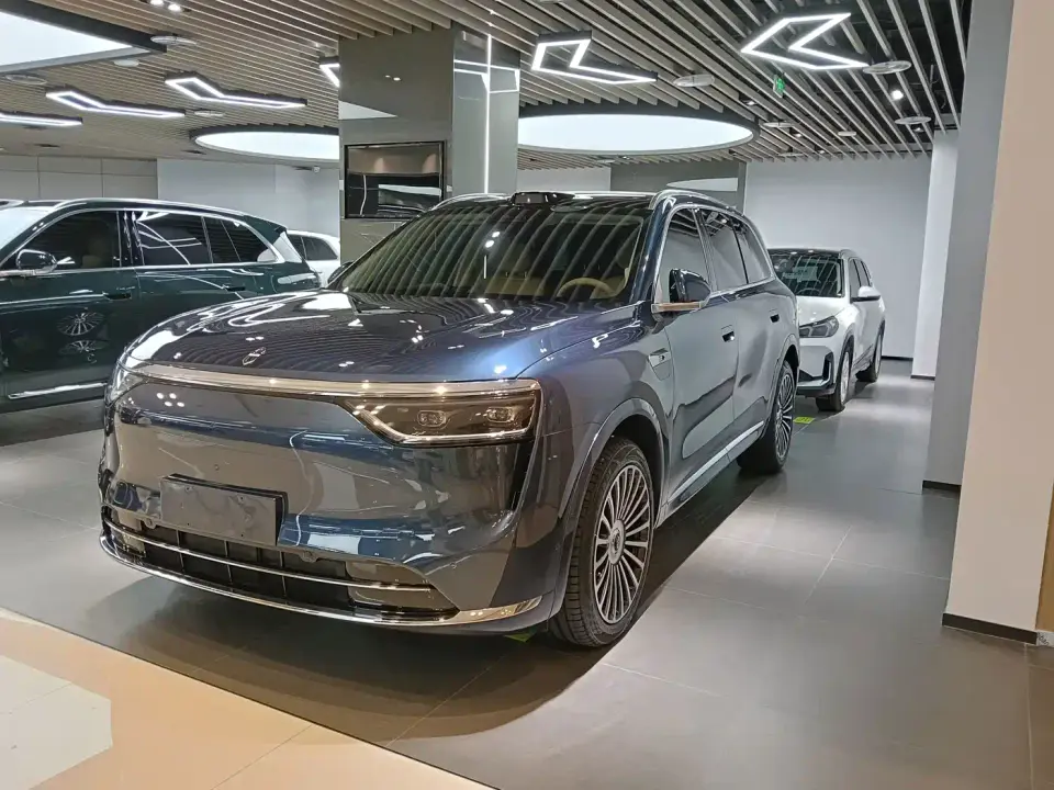 AITO Wenjie AITO M8 Range Extender Max+ Edition 53.4kWh 5-seater 2025