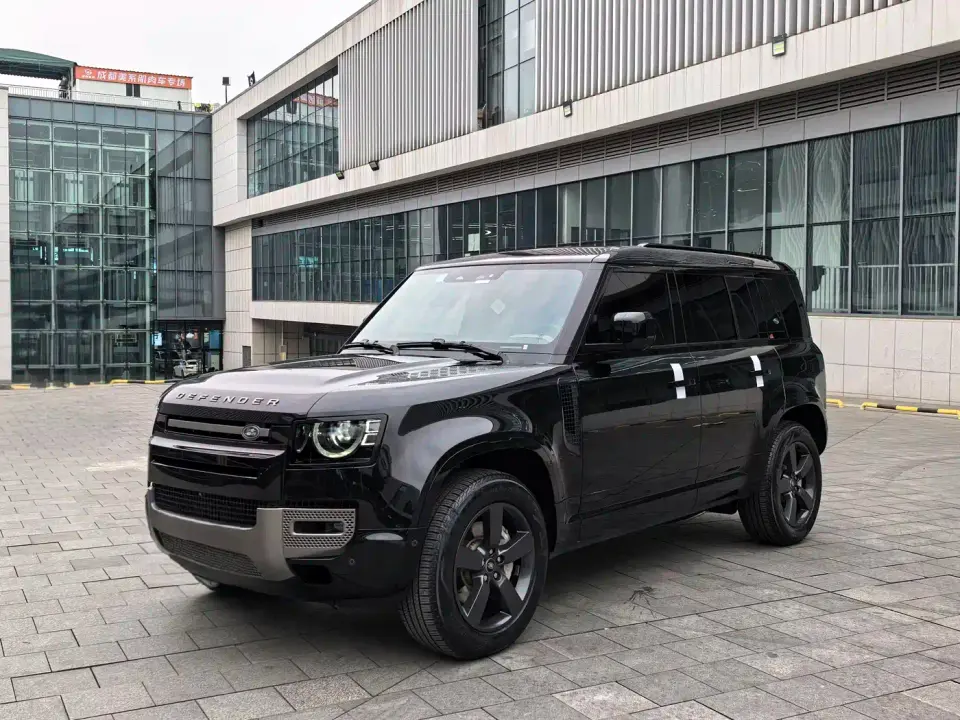Land Rover Defender 110 P400 X-DYNAMIC HSE 2022