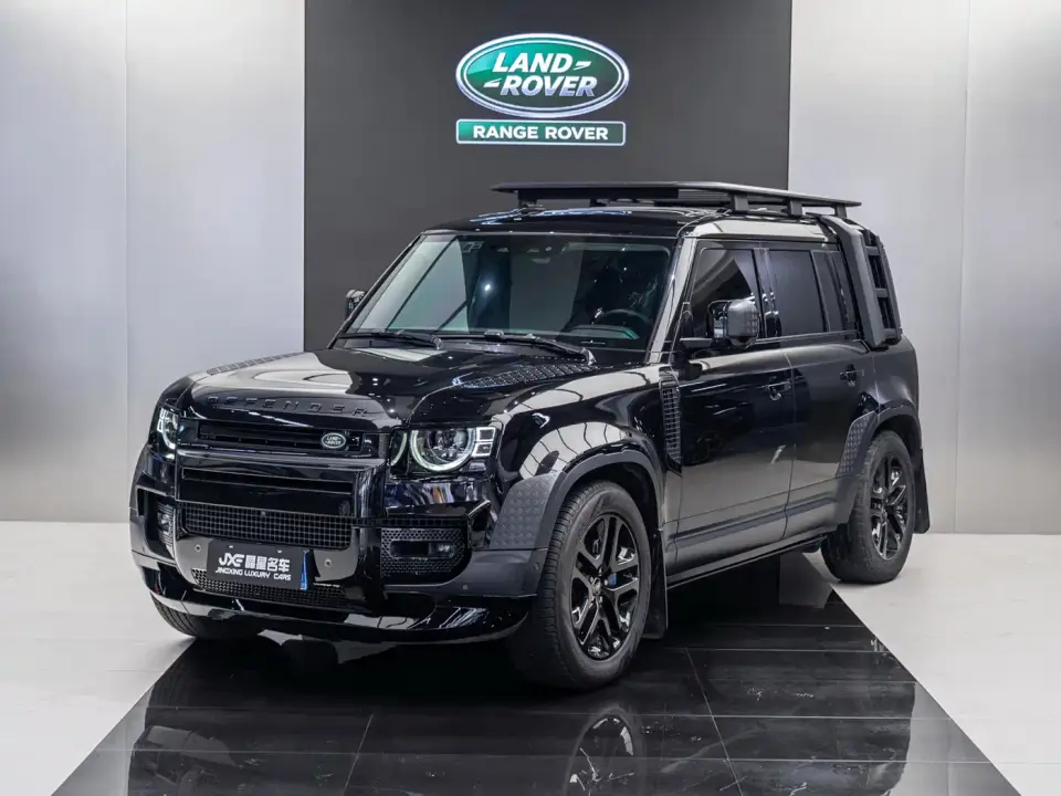 Land Rover Defender Model 110 3.0T P400 X-DYNAMIC HSE 2023