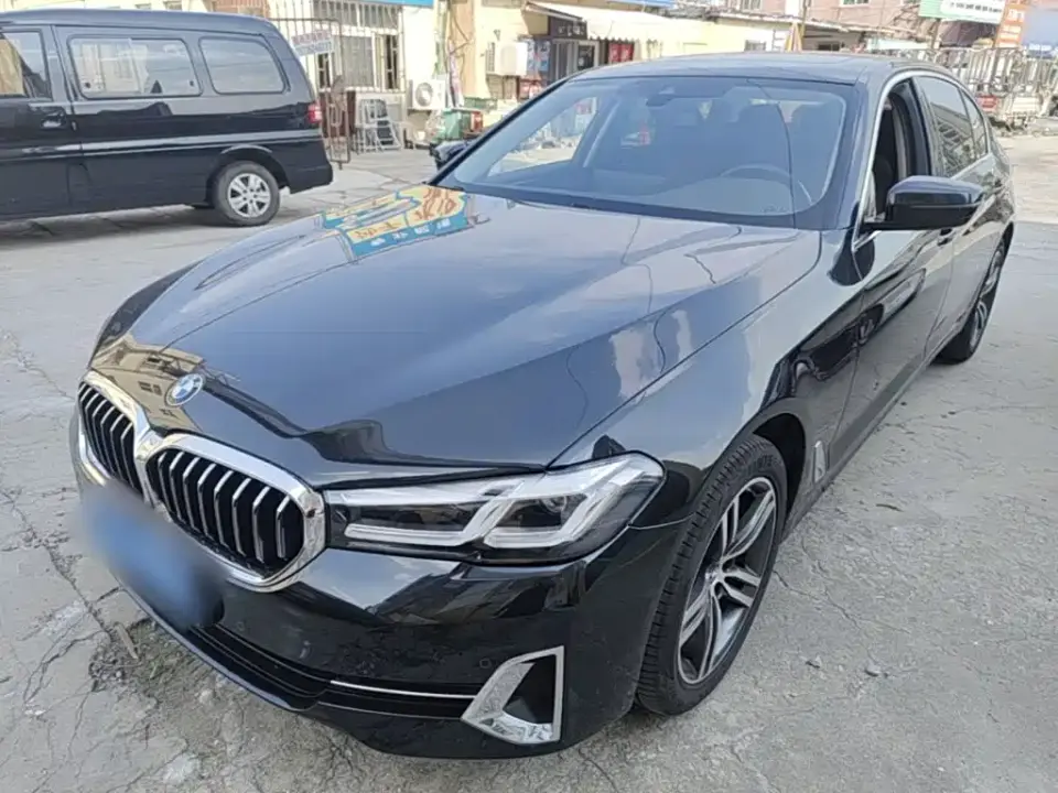 BMW 5 Series Model Second Facelift 525Li Luxury Package 2023
