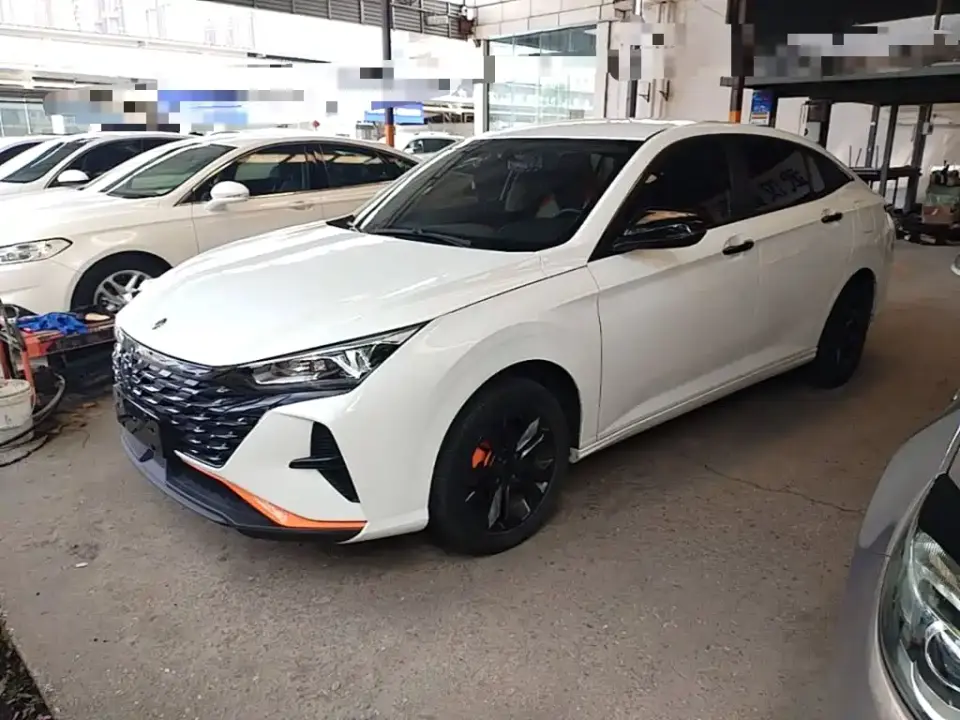 Dongfeng Aeolus Yixuan Mach Edition 1.5L Automatic Chase Edition 2023