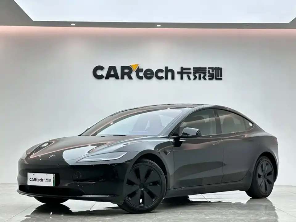 Tesla Model 3 Rear-Wheel Drive 2025