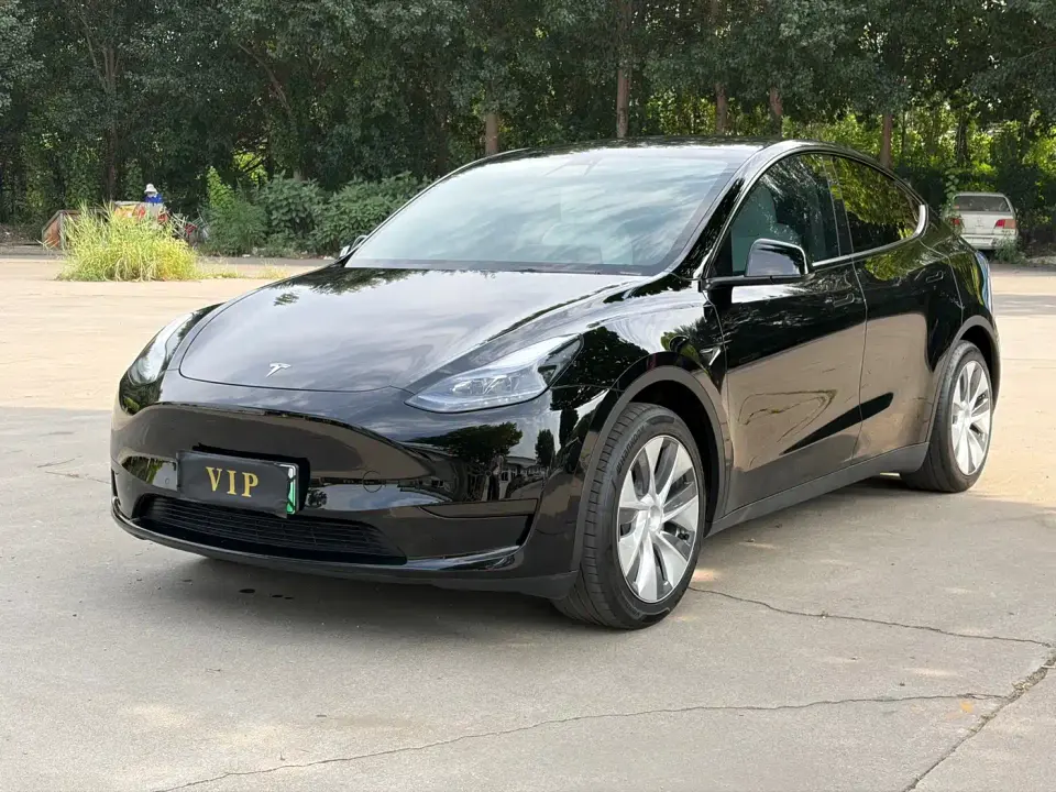Tesla Model Y Facelift Rear-Wheel Drive Version 2023