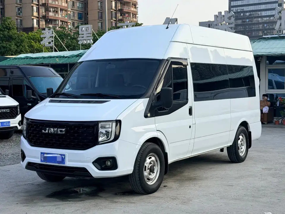 Jiangling JMC Fushun 2.0T Manual Short Wheelbase Medium-High Roof Passenger Version Business Type 7-Seater (Non-commercial) 2023
