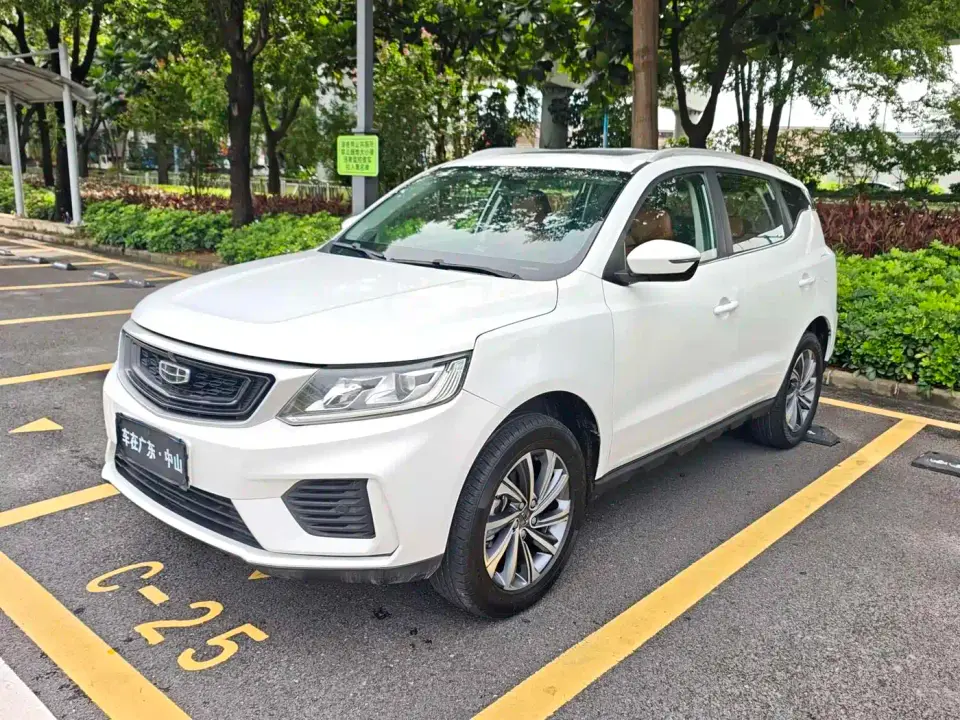 Geely Emgrand X6 Model 1.4T CVT Premium 2020
