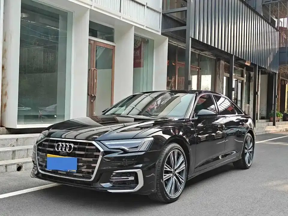 Audi A6L 40 TFSI Luxury Dynamic 2023