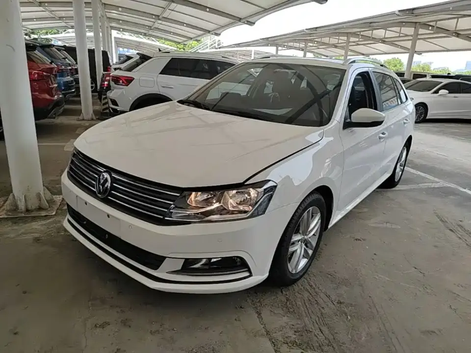 Volkswagen Lavida Tour 230TSI DSG Comfort Edition 2019