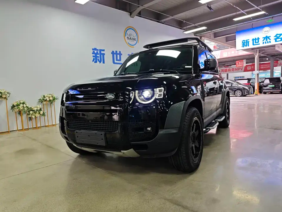 Land Rover Defender Model 110 3.0T P400 Dark Special Edition 2022