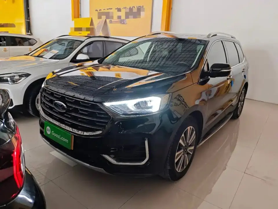 Ford Edge PLUS EcoBoost 245 FWD Platinum Sharp 5-seater 2022