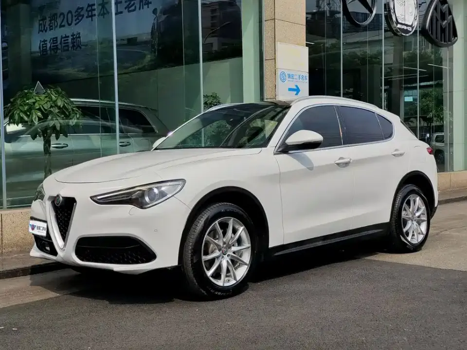 Alfa Romeo Stelvio 2.0T 200HP Luxury Edition 2019