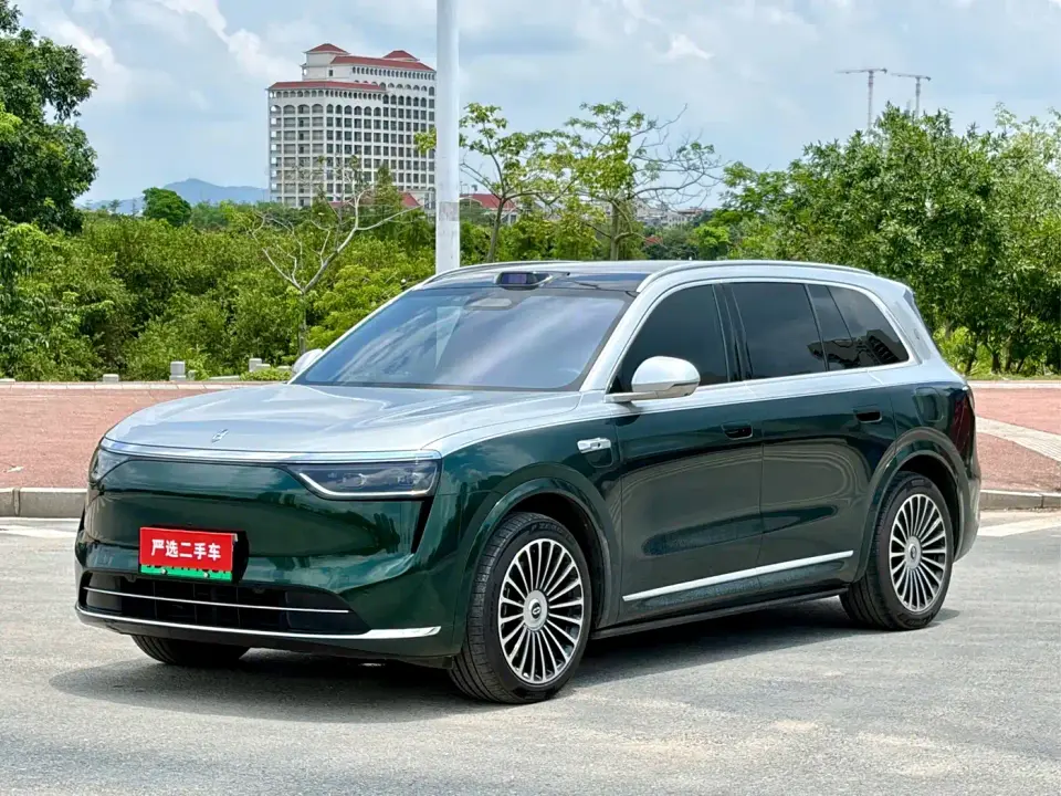 AITO Wenjie AITO M8 Model Extended Range Ultra Edition 53.4kWh 5-Seater 2025