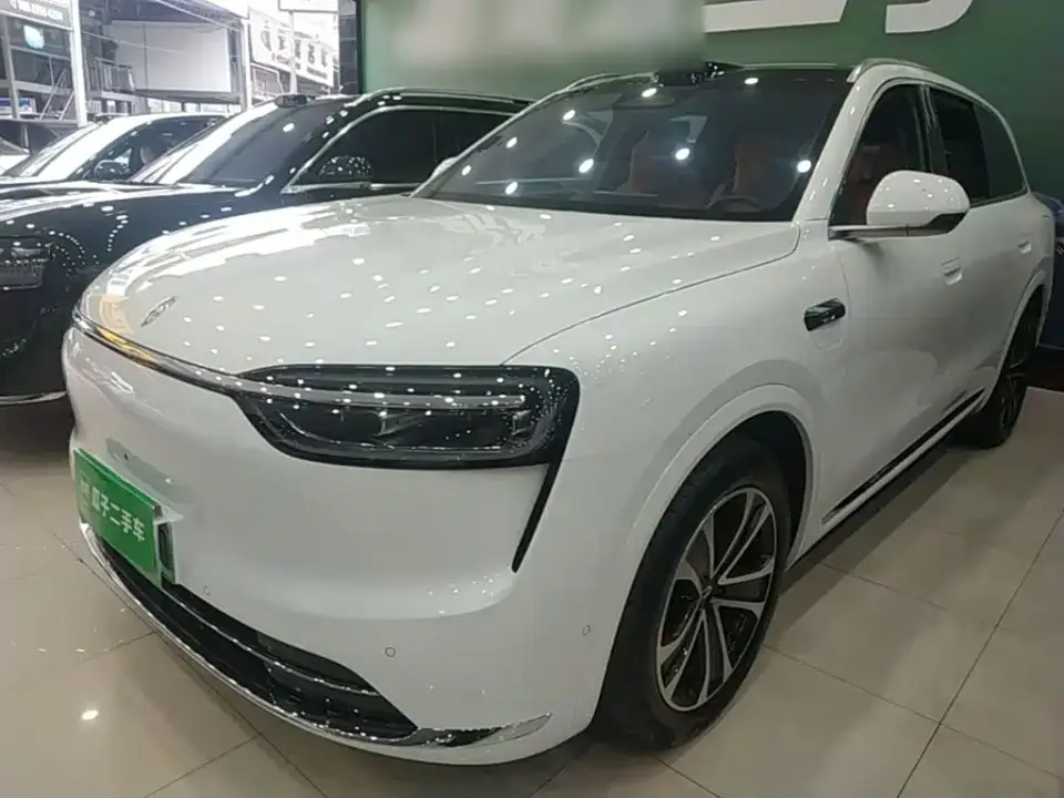 AITO Wenjie AITO M7 Extended Range Base Model 6-Seater 2025