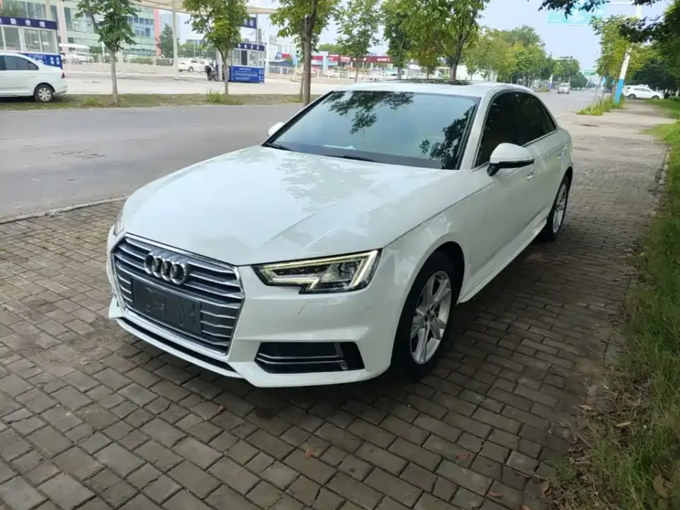 Audi A4L 30th Anniversary 40 TFSI Progressive 2019